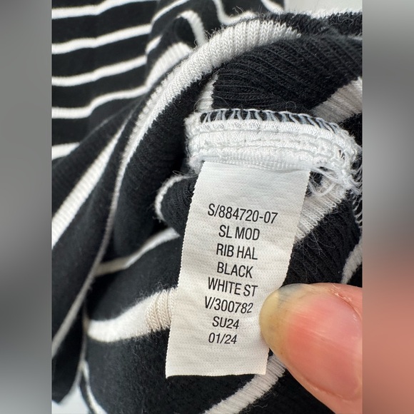 Gap Modern Rib Cropped Halter Top - Picture 5 of 5